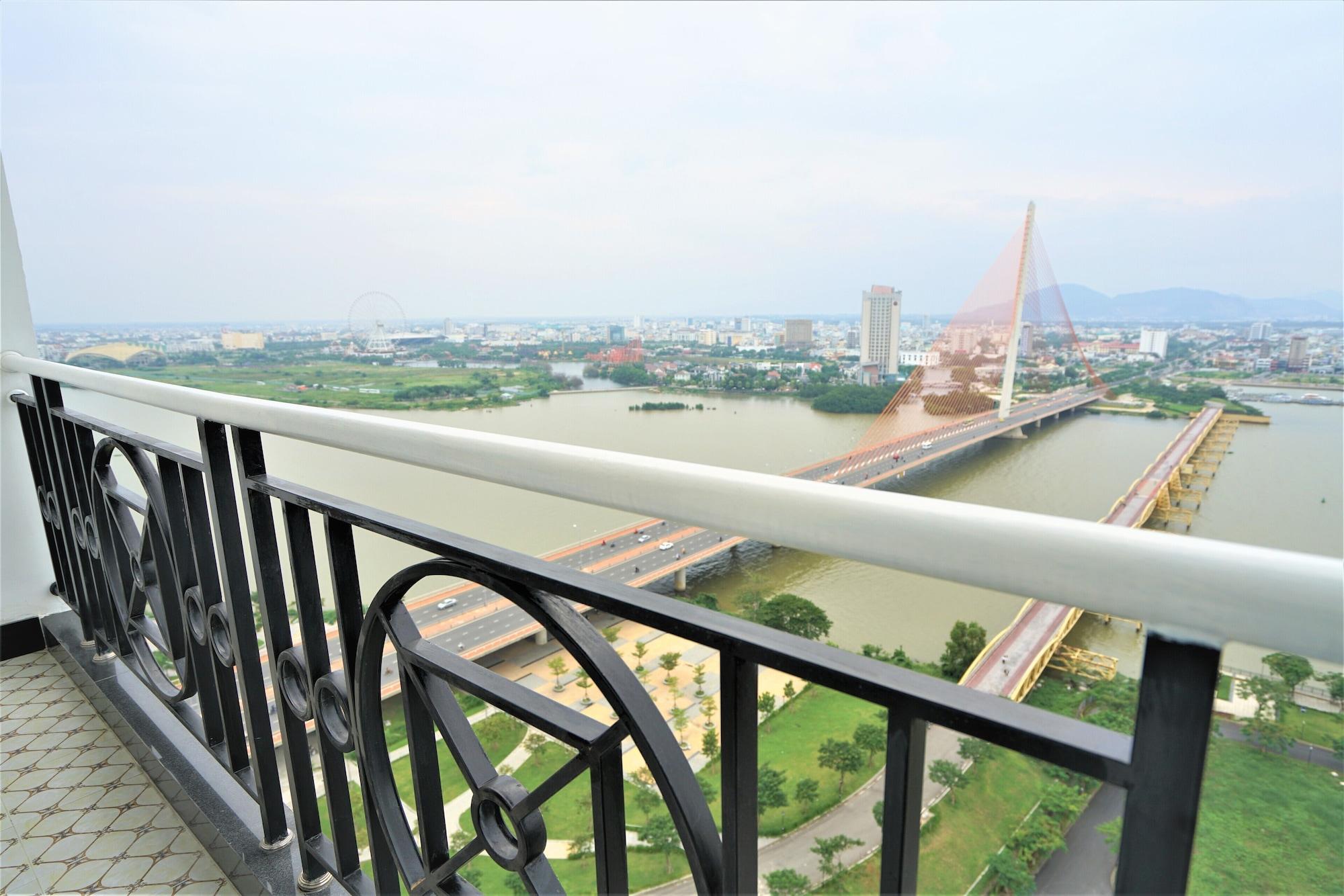 Hotel Fivitel Đà Nẵng Extérieur photo