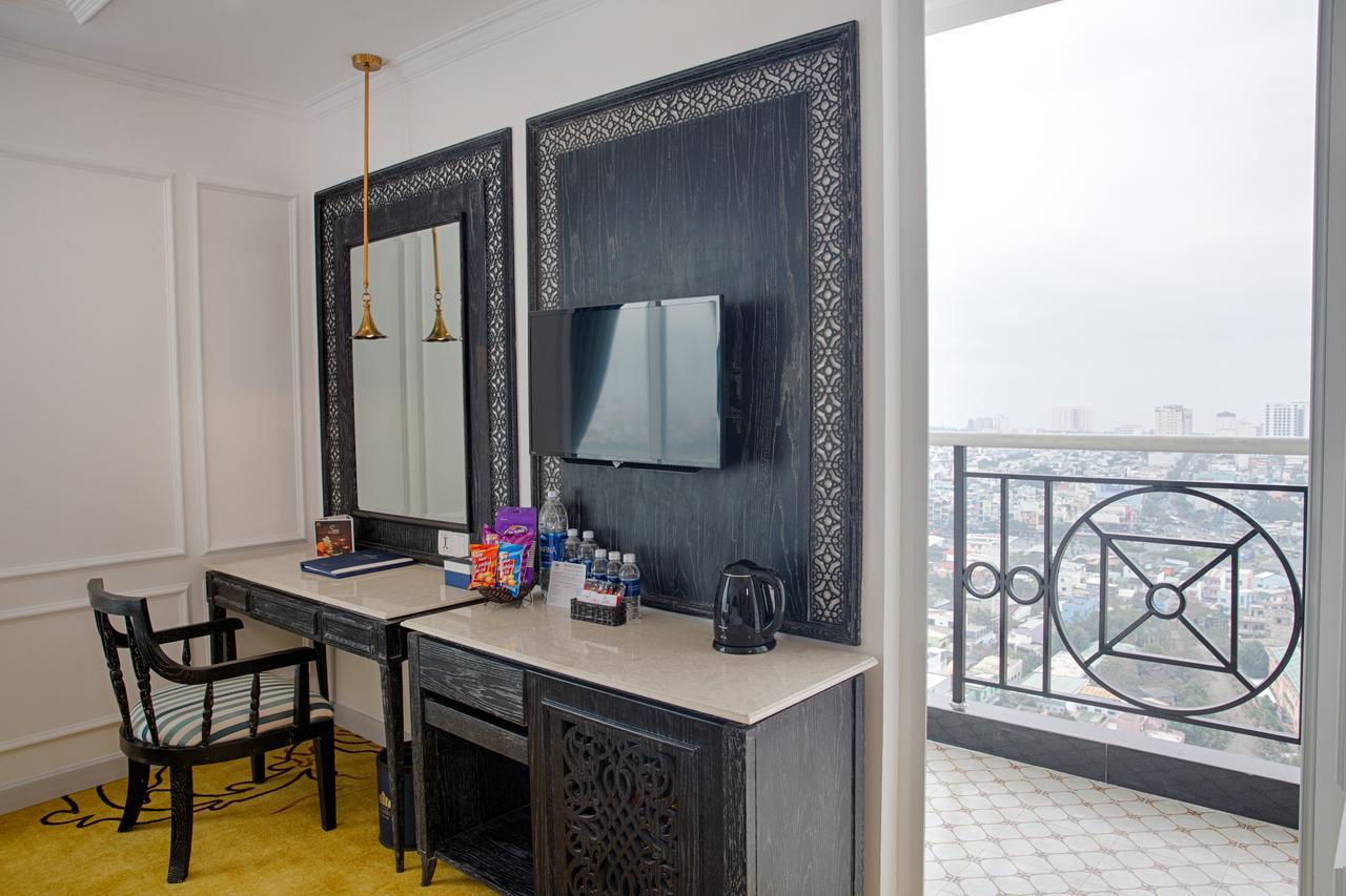 Hotel Fivitel Đà Nẵng Extérieur photo